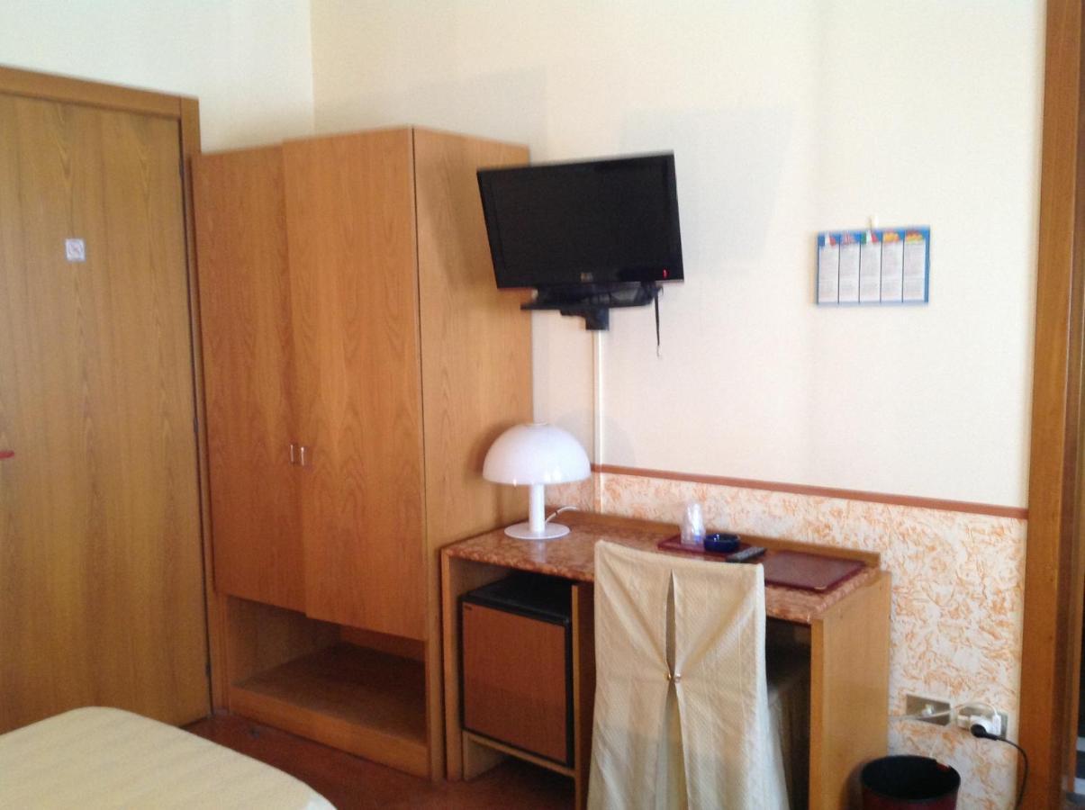 Hotel Roma Bussolengo Zimmer foto